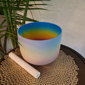 432Hz G Note 7 Inch 4th Octave Rainbow Throat Chakra Crystal Singing Bowl with Striker O-ring, Sound Healing, Meditation