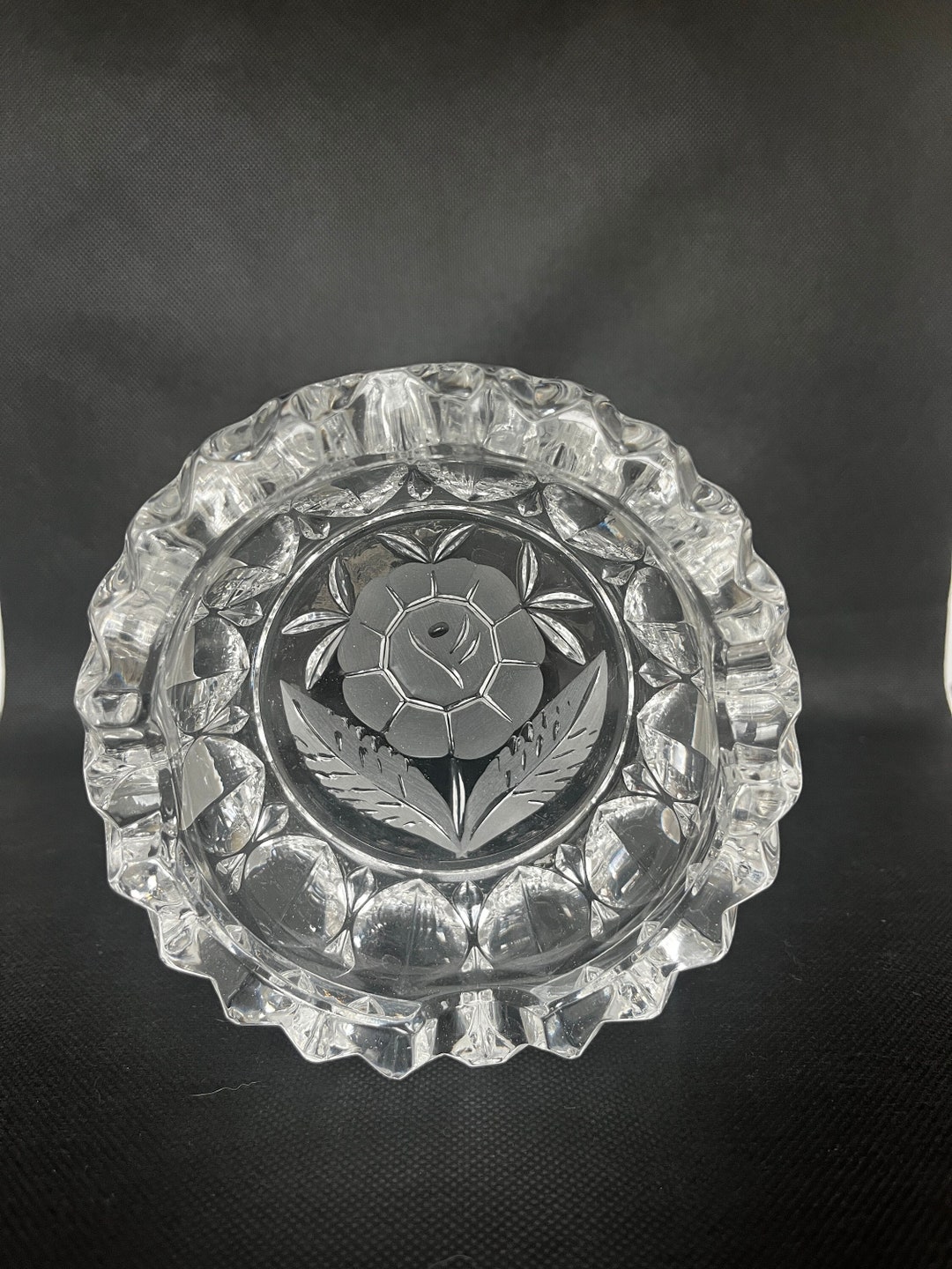 Lead Crystal Ashtray, Etched Daisy Flower With Stems/leaves, Notched