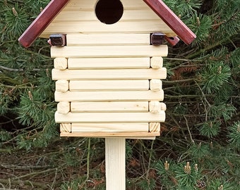 Nest box with 48mm entrance hole