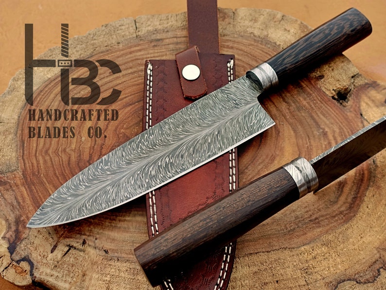Japanese Style Knife With Feather Pattern Blade and Rose Wood Round ...