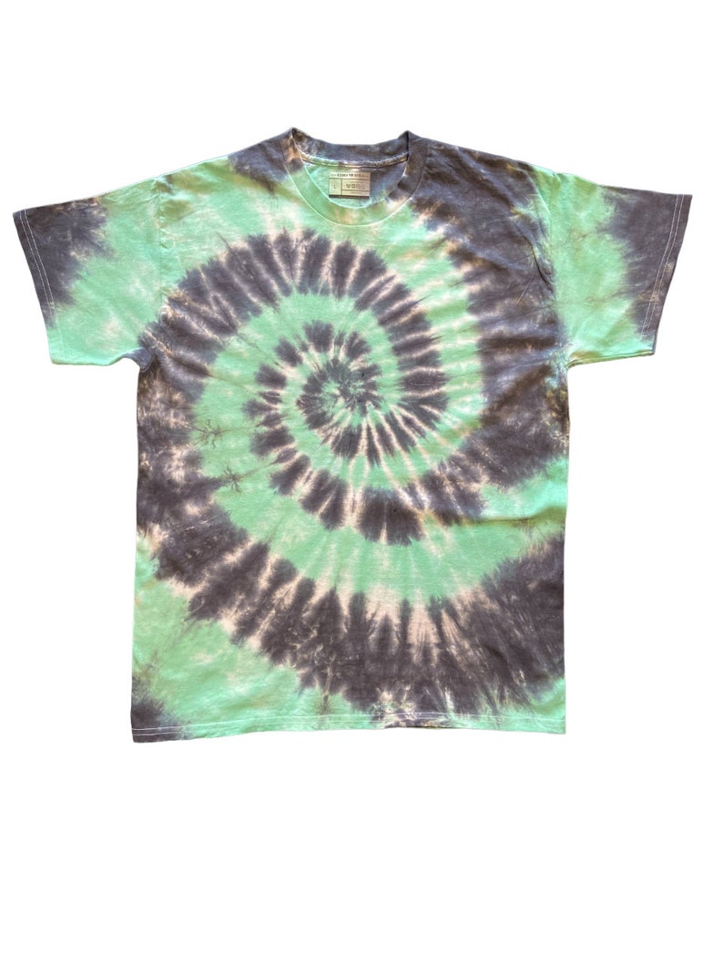 Light Green and Black Spiral Tie Dye T-shirt, Adult, Youth, Unisex, XS ...