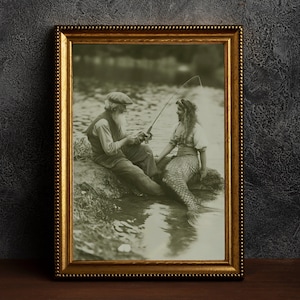Die Meerjungfrau und der Fischer Vintage Fotografie, Dark Academia, Gothic Home Decor, Kunst Poster Druck, Nautik, Fantasy Meerjungfrau Mythologie