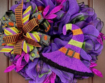 Witch Hat Halloween Wreath, Whimsical Witch Theme, Purple and Black Halloween Wreath, Spooky Door Decor, Witch Wreath Decor, Large Halloween