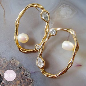 Pearl Earrings For Her Gold Statement Earrings for Gift for Birthday Pearl Earrings Gold on Silver Earrings With Crystals