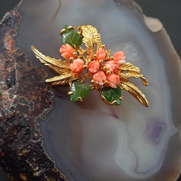 Vintage Carved Pink Angel Skin Coral Green Jade Gilt Gold Brooch Pendant