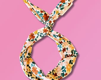 Haarband mit Blumenmuster: Handgefertigtes Boho Hair Wrap