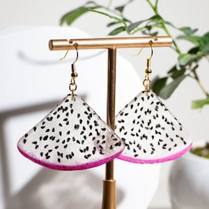 Pressed Pitaya Earrings, Real Dragon Fruit Earrings, Scalloped Dried Dragon Slice Resin Fruit Earrings, Fruit Jewelry, Fruit Dangle Earrings