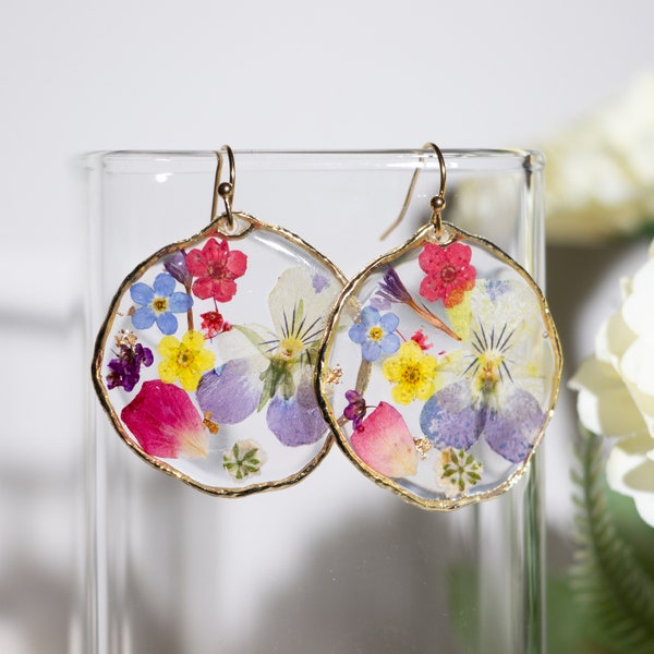 Forget me not resin flower earrings, Pressed flower earrings, Real flower earrings, Dried Flower earrings, Birthday graduation gifts for her