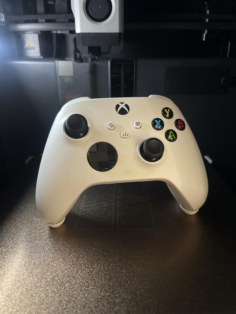 Xbox One Series X/S Controller Invisible Stand image 8