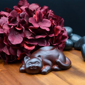 72 mm Resin Cat Crystal Sphere Display Stand Matte Finish