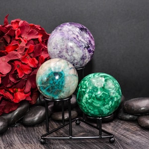Modern Three-Tier Black Metal Crystal Ball Stand