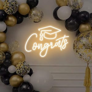 Letrero de neón de felicitaciones para fiesta de graduación personalizada, letrero de luz de neón de felicitaciones universitarias para graduación de 2025, decoración de pared de fondo, regalo artístico para graduados
