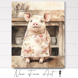 Puede incluir: Una pintura de acuarela de un cerdo con un delantal floral, de pie en un entorno de cocina. El cerdo sonríe y mira al espectador. El fondo es una acuarela de marrón y beige.