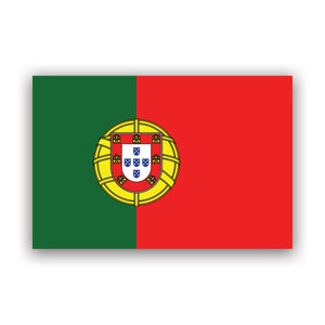 Könnte beinhalten: Die Flagge Portugals, mit einem grünen und roten Feld und dem portugiesischen Wappen in der Mitte. Das Wappen ist ein goldener Schild mit sieben blauen Schilden, die in Kreuzform angeordnet sind, umgeben von einer goldenen Kugel.