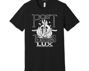 Camiseta Post Tenebras Lux que brilla en la oscuridad: Latimer & Ridley Christian Martyr