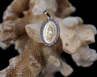 Elegant Oval 14K Yellow Gold Miraculous Medal Pendant of Virgin Mary - Etsy