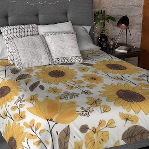 Yellow Sunflower Duvet Cover | King, Queen Sizes | Floral Themed Print Bedroom Decor | Comfy Polyester Microfiber, Hidden Zipper