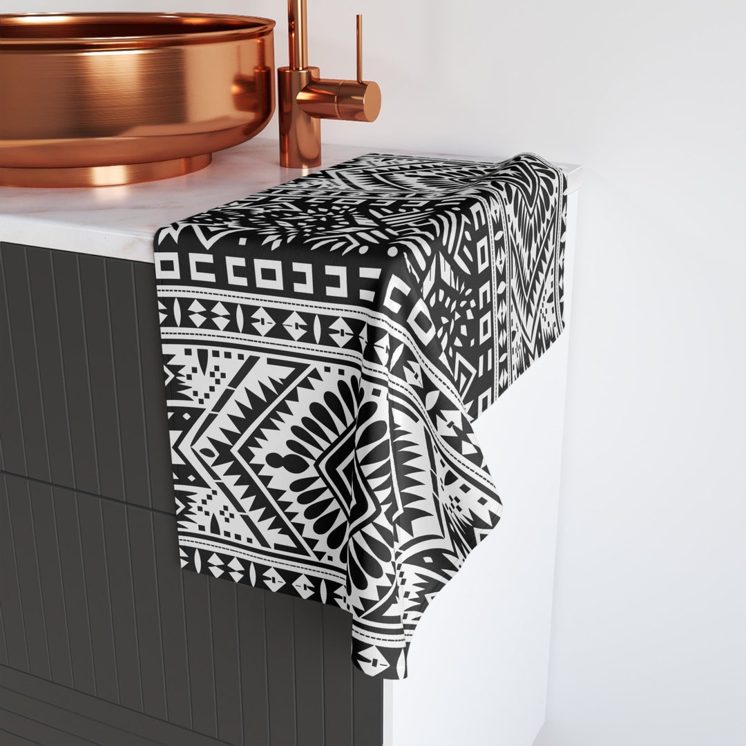 Black and White Hand Towel main image 0