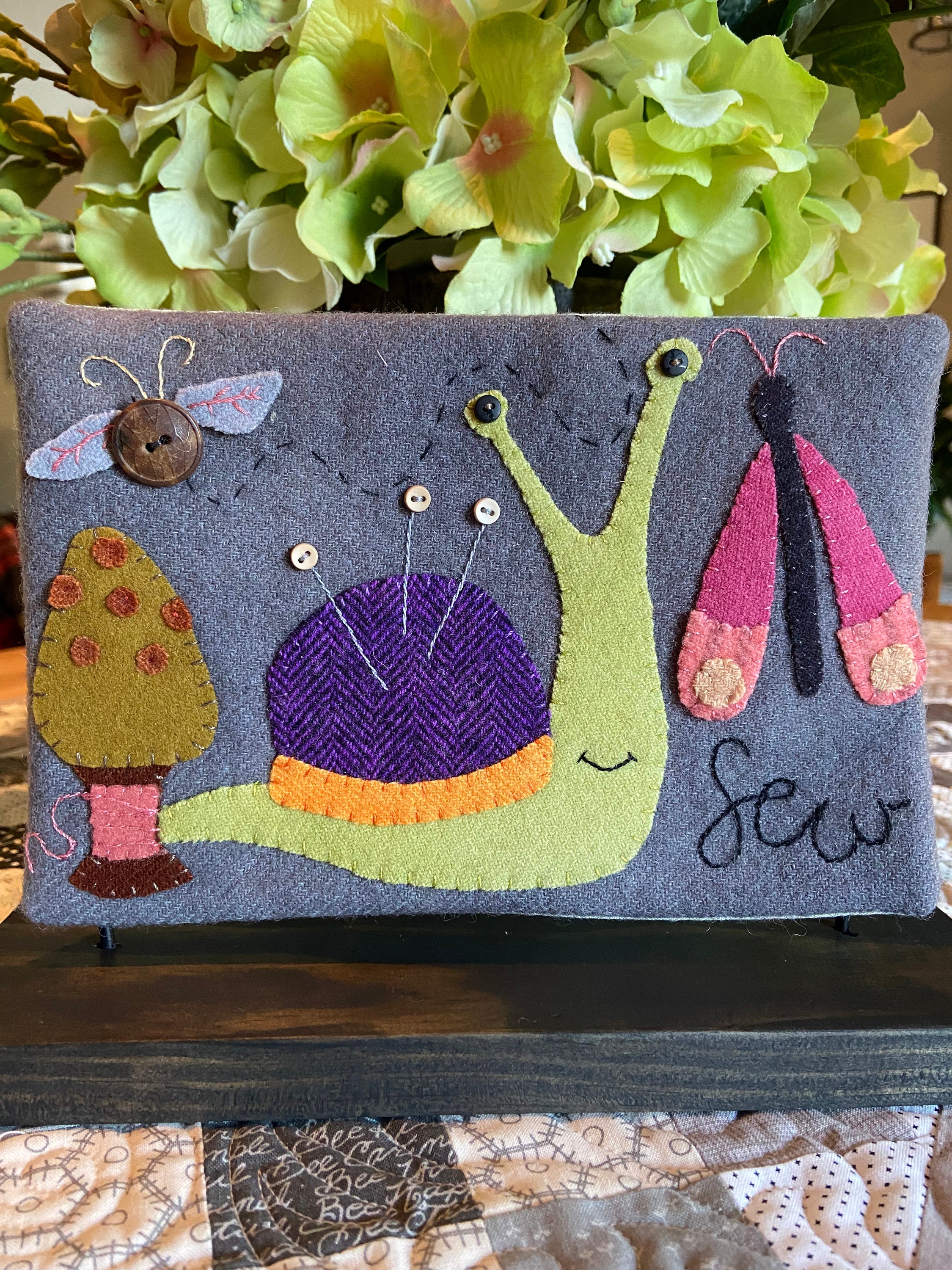 Wool Applique Pattern “sew Spring” Table Topper - Etsy