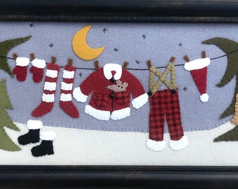 Wool Applique pattern “Winter Woolies” wall hanging