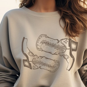 WESTERN Boots Sweatshirt Cowgirl Wild West Boots, Cute Western Sweatshirt, Country style Rodeo Concert Gift for women, Texas girl sweater