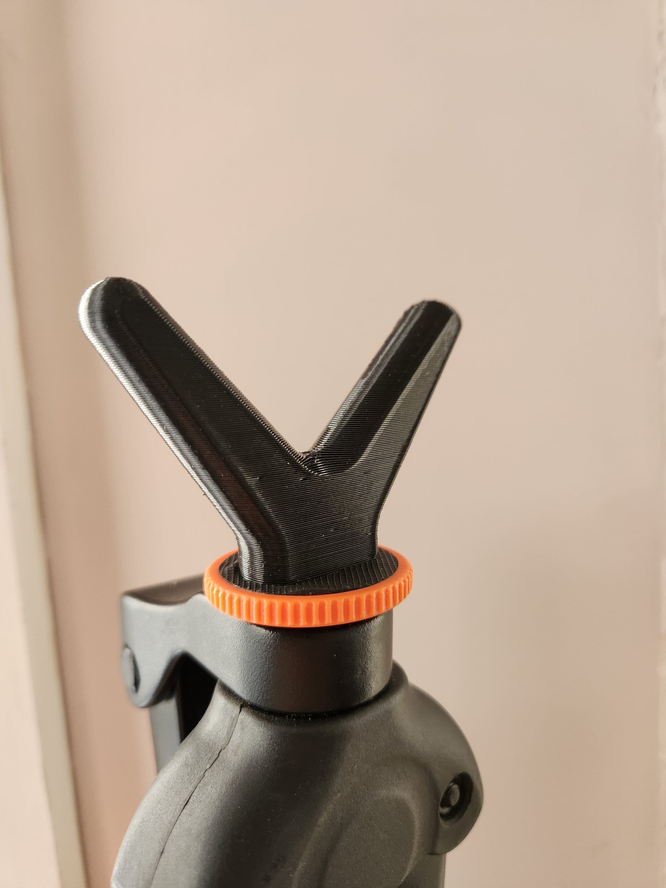 wantkey camp 三脚天板　oldmountain noras Amazon.com: Manbily U-7 Shooting Saddle for Hunting Tripod