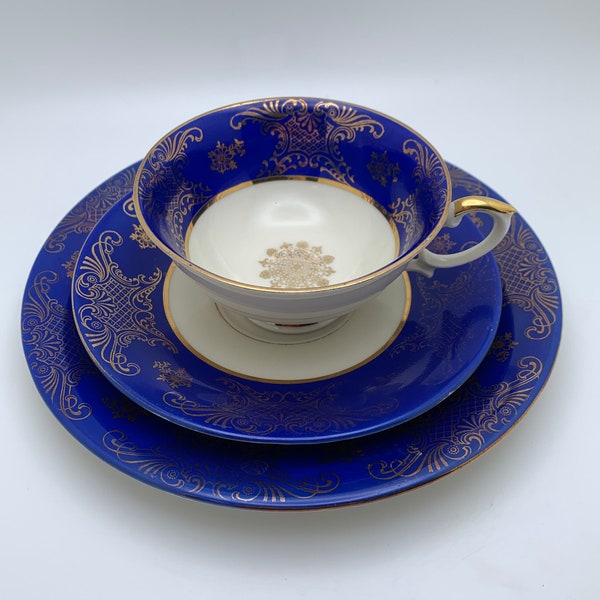 Vintage Bavaria Blue Teacup Saucer 3-Piece Fine China Porcelain Tea-set Cobalt Snowflake Pattern Gold Trim Navy Dark Blue Kitchen Decor