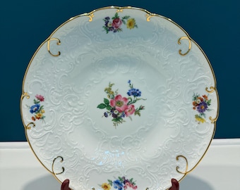 Vintage Fürstenberg Germany Floral Porcelain Plate, Alt Fürstenberg Bunte Blume Wall Plate, Embossed White Swirl Scalloped Gold Gilt Rim