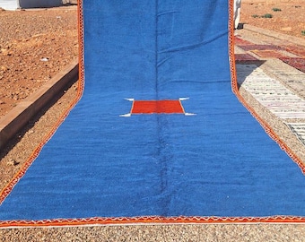 Handmade Moroccan Wool Rug: Solid Blue Berber Rug
