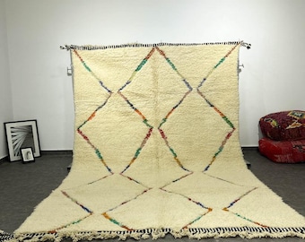 Handmade Beni Ourain Wool Rug: Abstract Moroccan Carpet