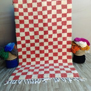 Handmade Moroccan Rug – Soft Pink and White Geometric Berber Design – Modern Boho Chic Rug for Living Room, Bedroom, or Nursery