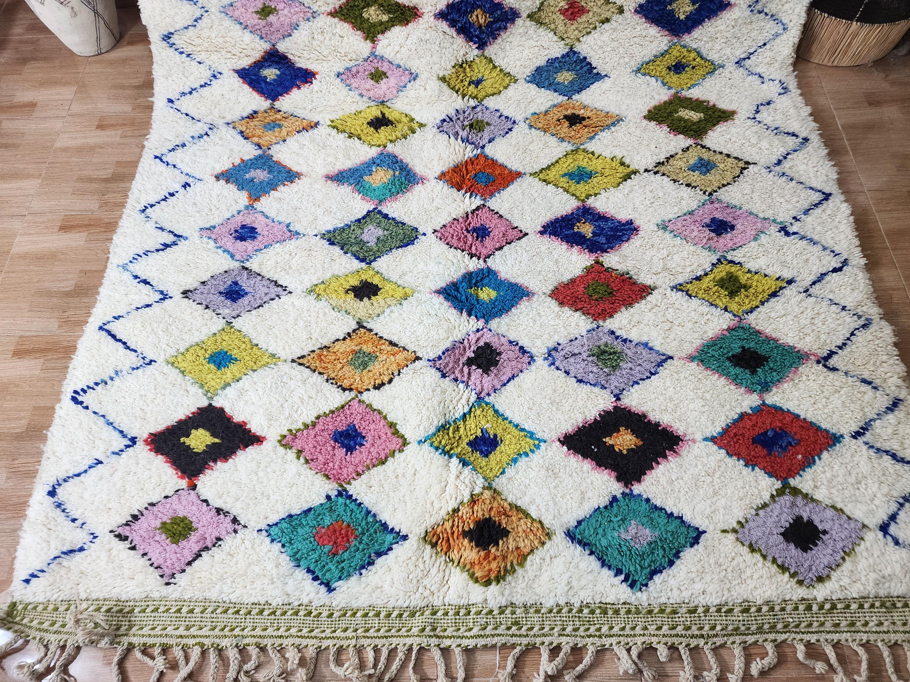 Handmade Azilal Rug - Multicolor Diamond Pattern - Moroccan Wool