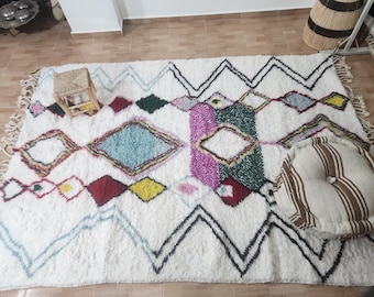 Colorful Moroccan Wool Rug – Diamond Geometric Design, Handwoven with Natural Dyes, Boho Decor