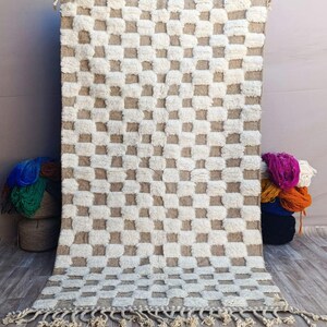 Handmade Moroccan Rug – Black and White Geometric Design – Perfect for Living Room, Bedroom, and Modern Home Decor