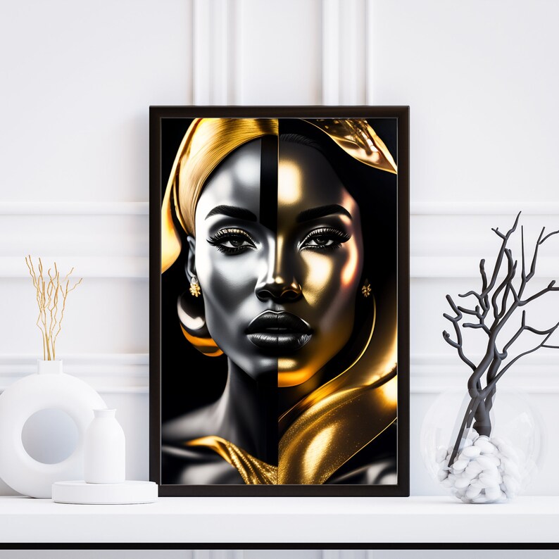 Pode incluir: Um retrato preto e dourado de uma mulher com o rosto dividido ao meio, um lado dourado e o outro preto. A mulher est&aacute; usando um turbante dourado e brincos dourados.