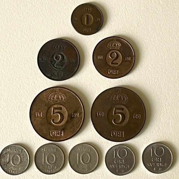 Sweden - Lot of 11 coins from the 1960s - 1, 2, 5 and 10 Ore  - coins are used and circulated