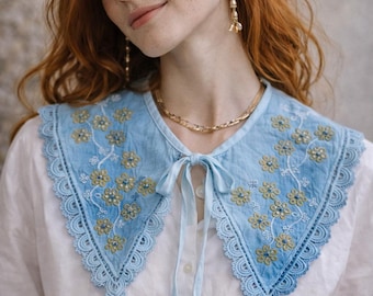 Hand-Painted Lace Collar – Boho Cotton Wearable Art