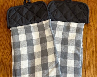 Christmas Buffalo grey Towel Hot Pad