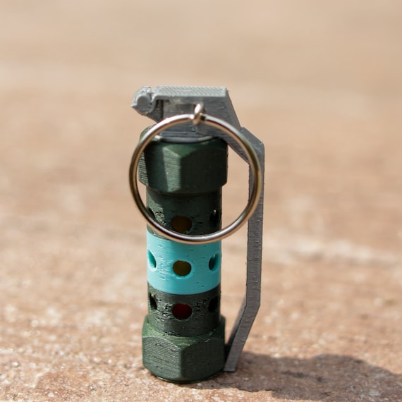 Counter-Strike Style Flash Bang Keychain, CSGO