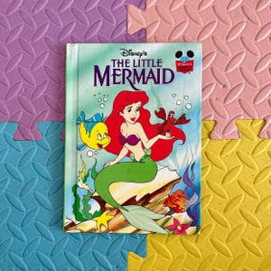 Vintage 1990 Disney’s The Little Mermaid Storybook
