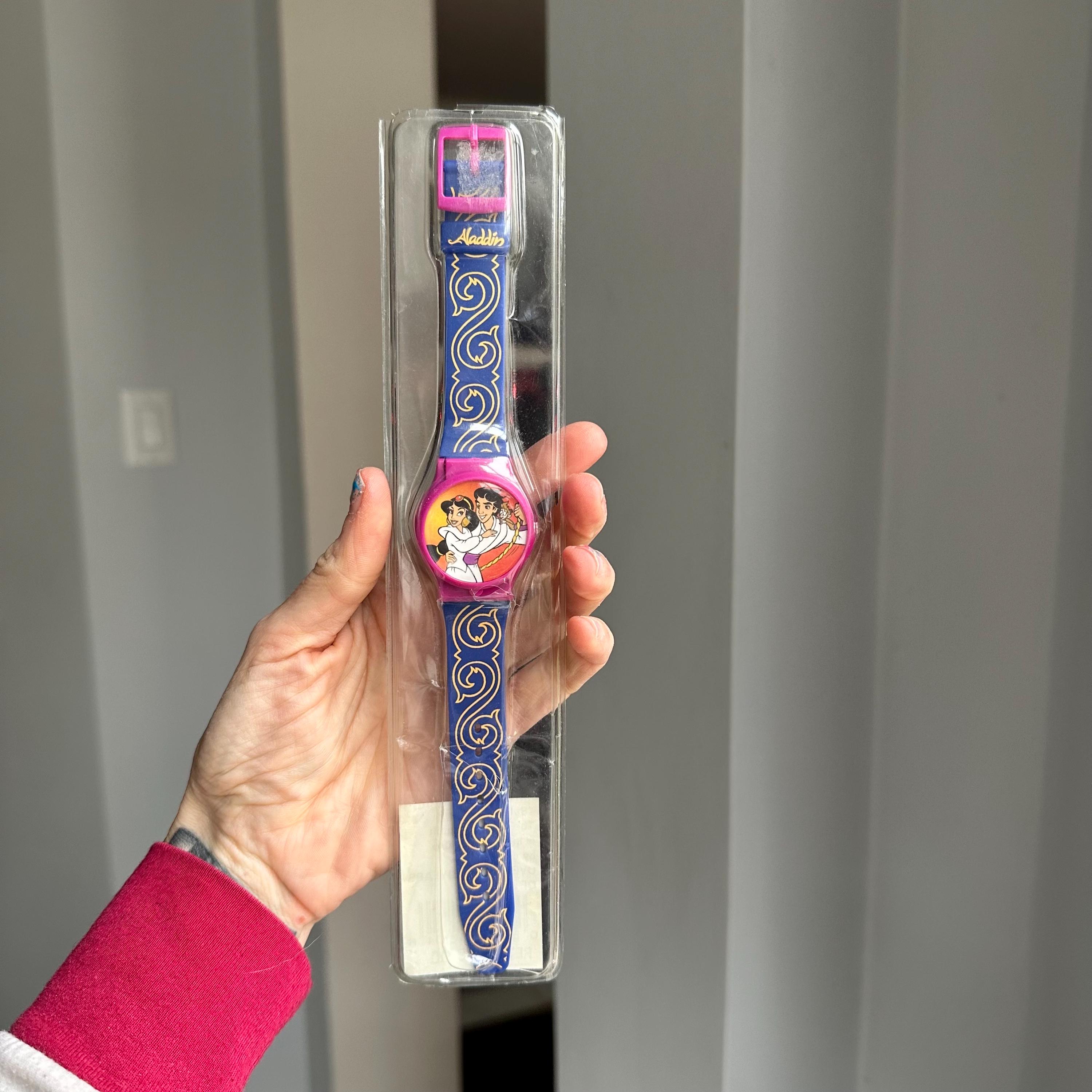 Vintage Sealed 90's Disney's Aladdin and Jasmine Flip Face Watch