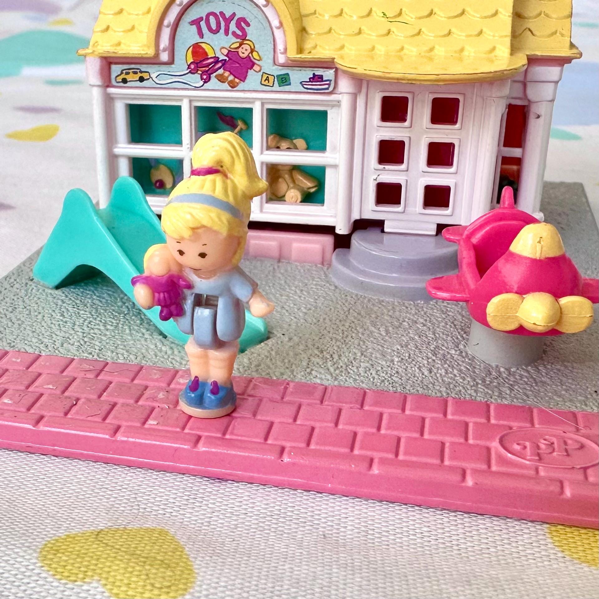 ヴィンテージ 1993 ポリーポケット おもちゃ屋 プレイセット 人形付き