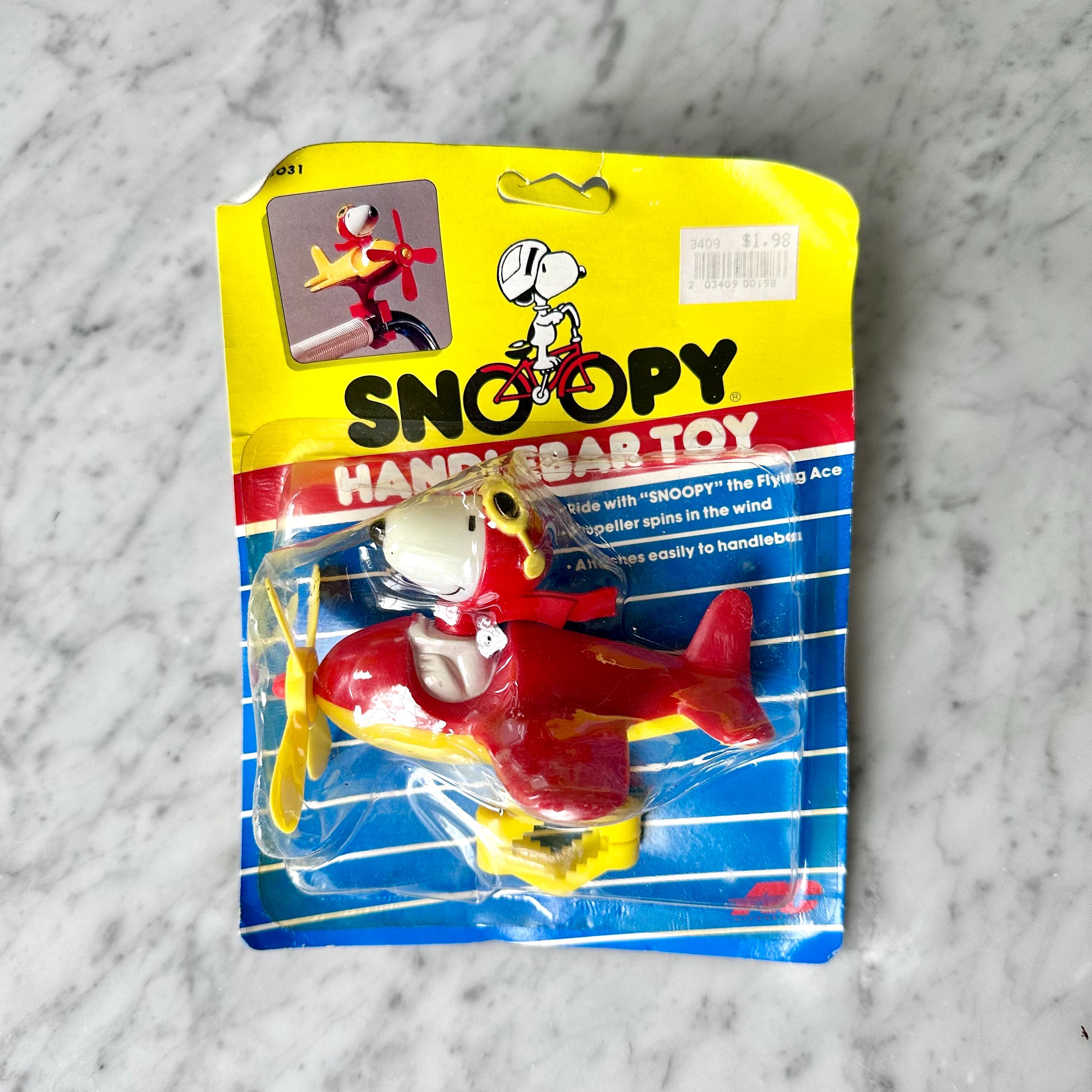 ヴィンテージ　SNOOPY　 スヌーピー　 HANDLEBAR TOY Vintage Snoopy “red Baron” Bicycle Handlebar Toy New in Package - Etsy