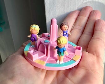 Polly Pocket "Merry Go Round Pals" de 1993, modelo completo