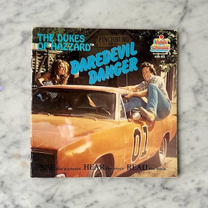 Libro antiguo de los Dukes of Hazzard sobre el peligro del Daredevil