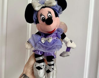 Gorro de peluche vintage de Minnie Sugar Plum de Disney Store de los años 90