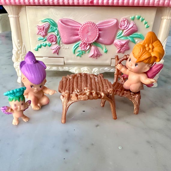 Vintage 1993 Kenner Fairy Winkles Cozy Keepsakes Jewelry Box With