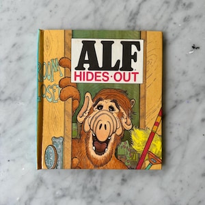 Vintage 1988 ALF Hides Out Interactive Book