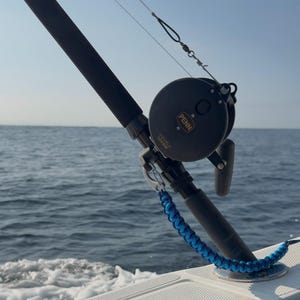Fishing rod leash design #4 - Custom - 2 to 8 ft - choose colors