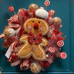 Gingerbread Man Wreath, Holiday Wreath, Christmas Wreath